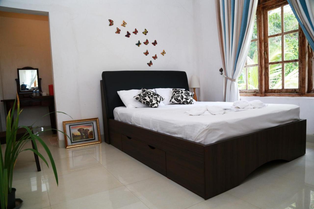 Chathu Holiday Home Kandy Exterior photo