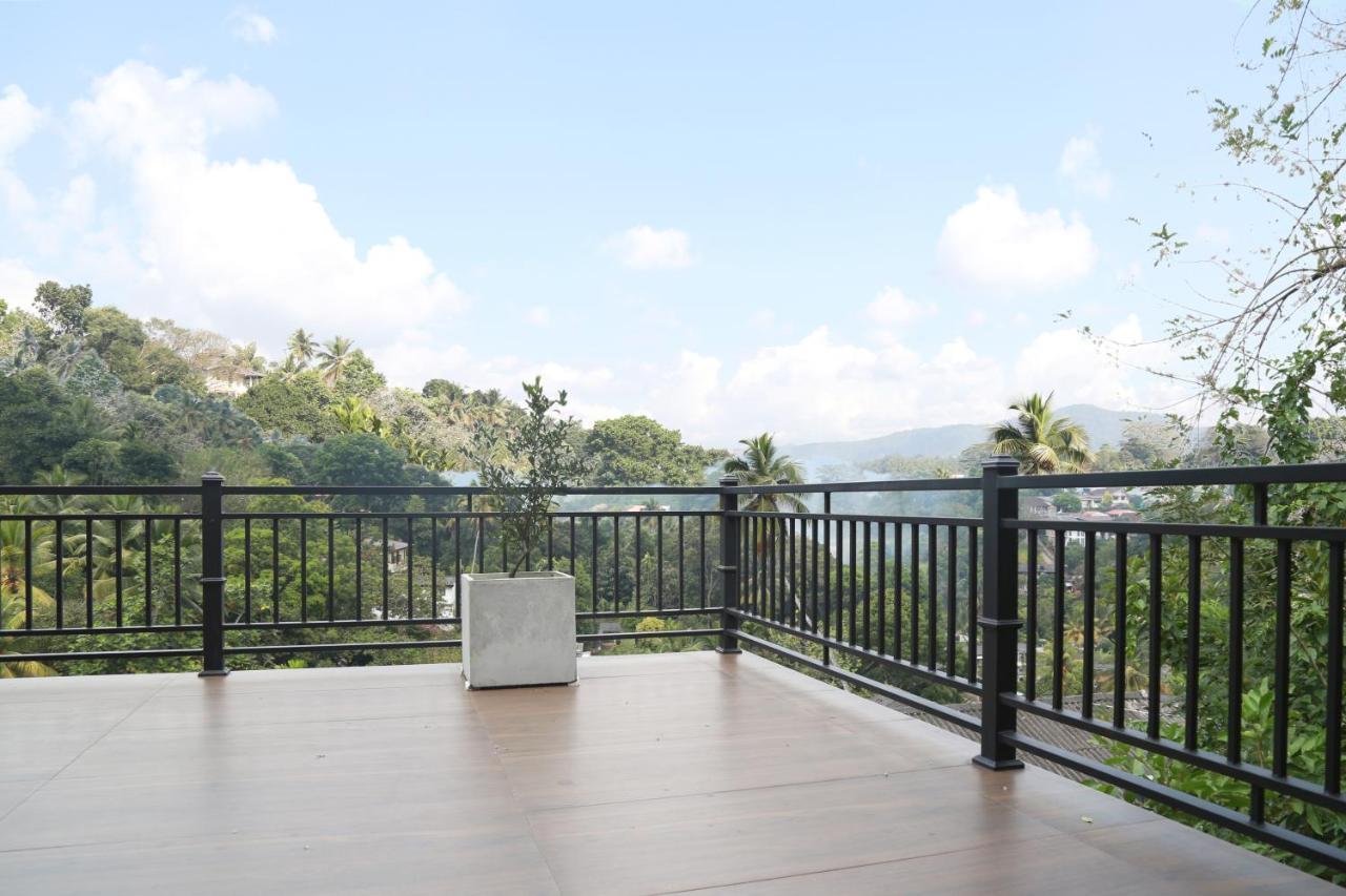 Chathu Holiday Home Kandy Exterior photo
