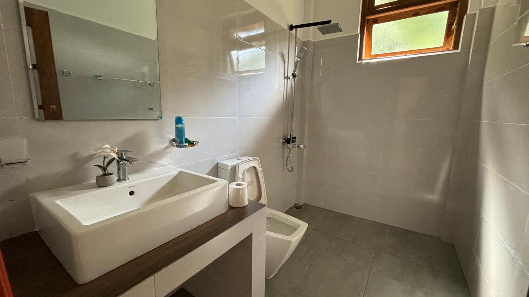 Chathu Holiday Home Kandy Exterior photo