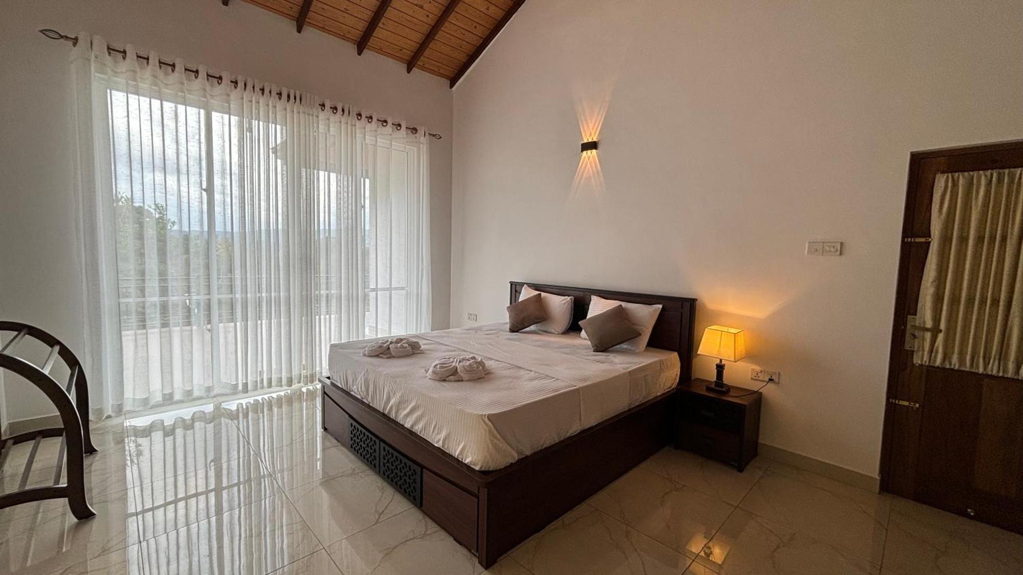 Chathu Holiday Home Kandy Exterior photo